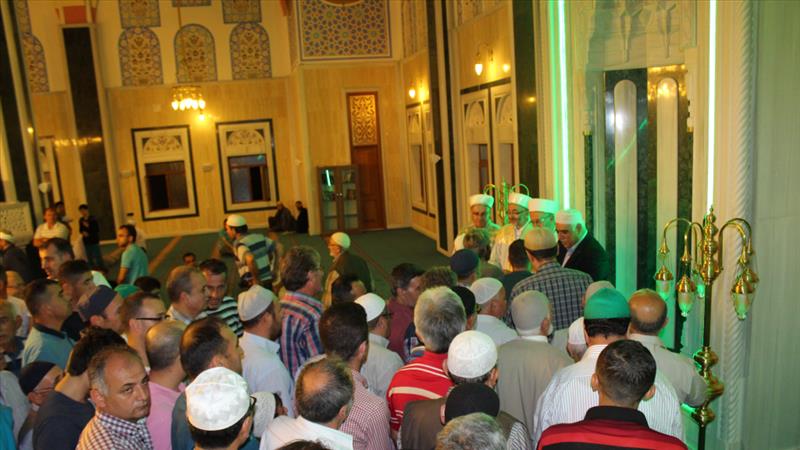 db09644f-e04b-453e-9a8e-08dba6c6fc0e_800x450