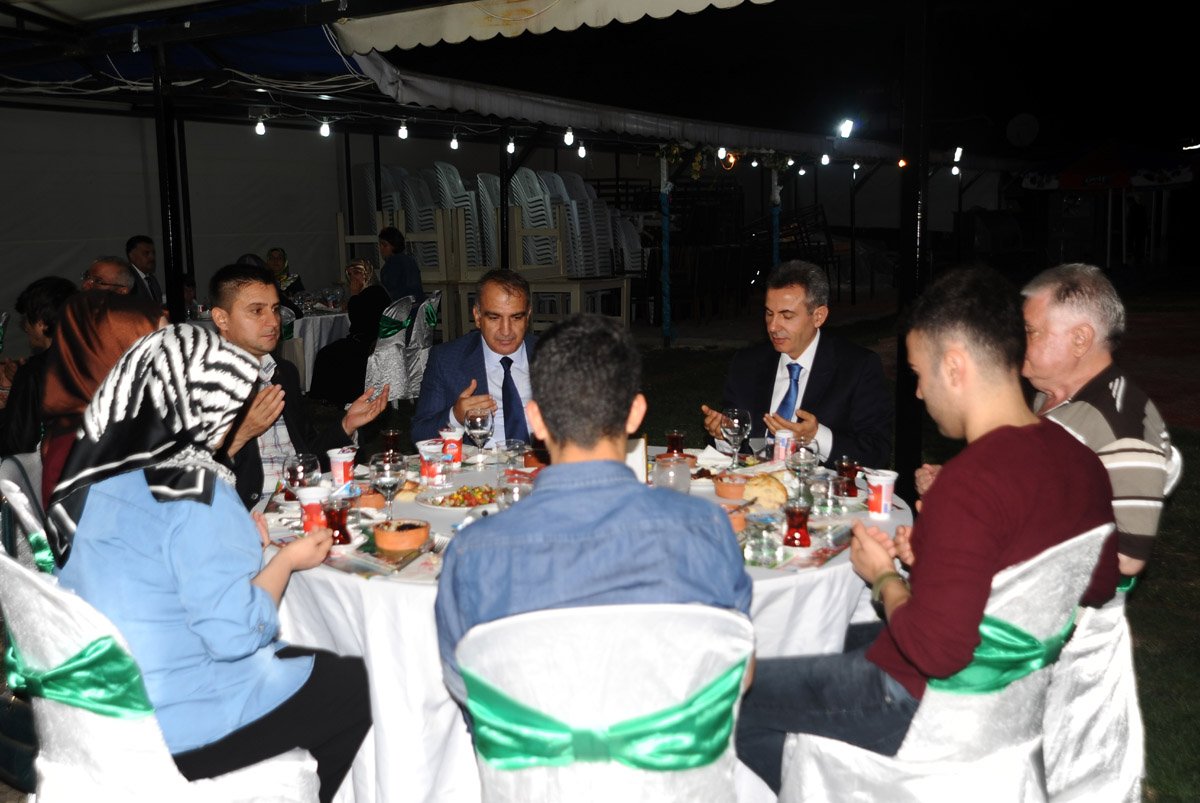 sehit_ve_gazi_ailelerine_iftar (12)