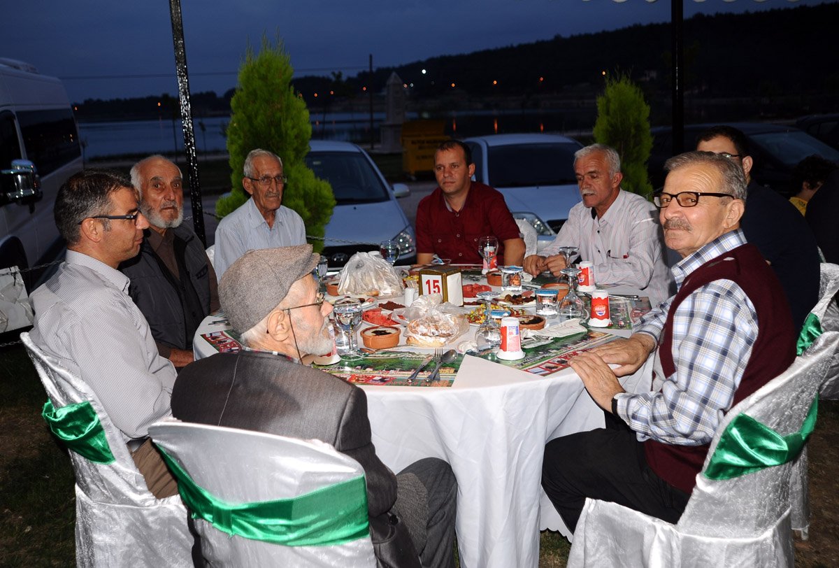 sehit_ve_gazi_ailelerine_iftar (5)