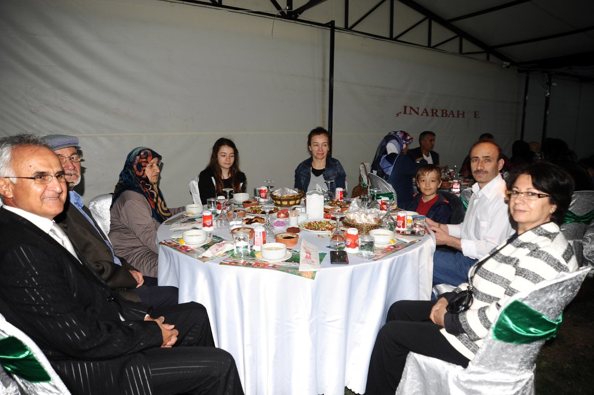 sehit_ve_gazi_ailelerine_iftar (7)