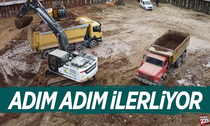 ADIM ADIM İLERLİYOR