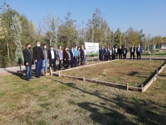 Osmaneli belediyesi koronavirüsten hayatını kaybedenler için 75 bin ağaç dikti (3)