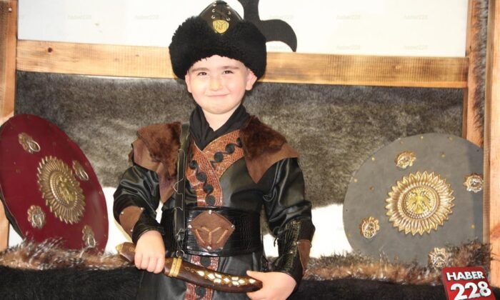Bu kıyafetleri giyenlerin yürüyüşleri bile değişiyor (2)