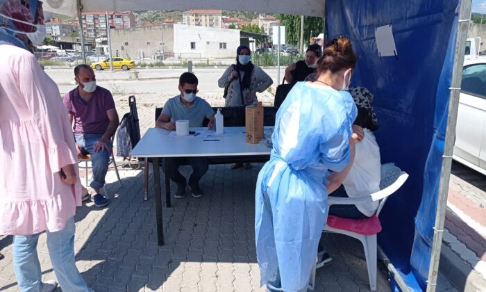 Bilecik'te aşı uygulama noktaları kuruldu