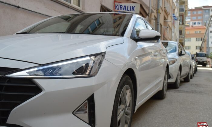 Kiralık araçlara yoğun talep var