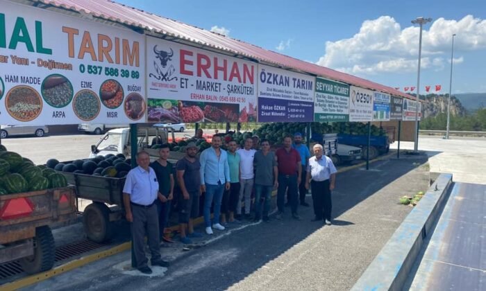 Osmaneli'nde karpuz hasadı