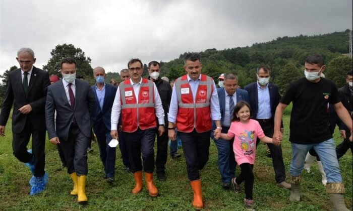 Bakanlardan Şermin Kahramana övgü dolu sözler! (10)