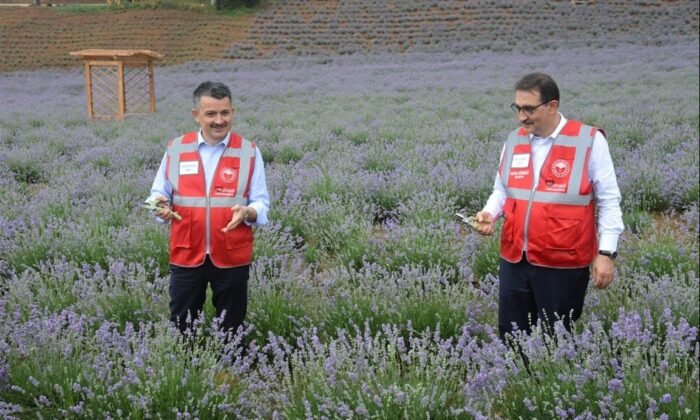 Bakanlardan Şermin Kahramana övgü dolu sözler! (9)
