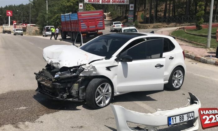 Kamyon ile Otomobil Çarpıştı 2 Yaralı (10)