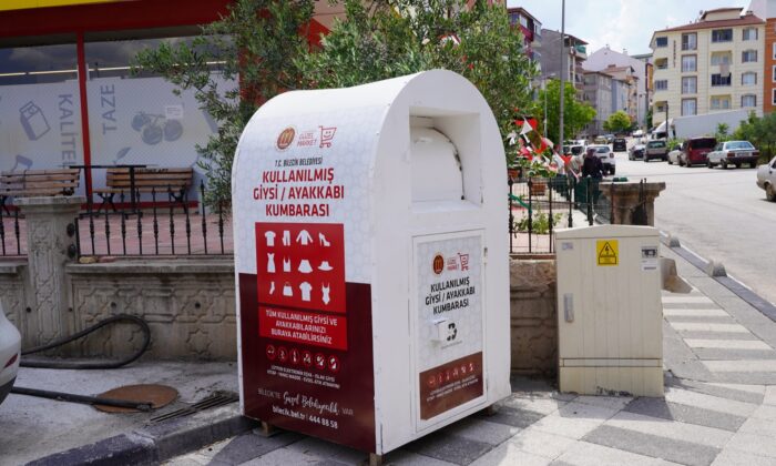 KULLANILMIŞ GİYSİ VE AYAKKABI KUMBARALARI