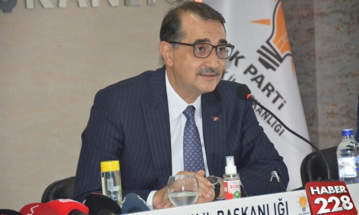 Bakan Dönmez: "Muhalefetin yönetememe sorunu var"