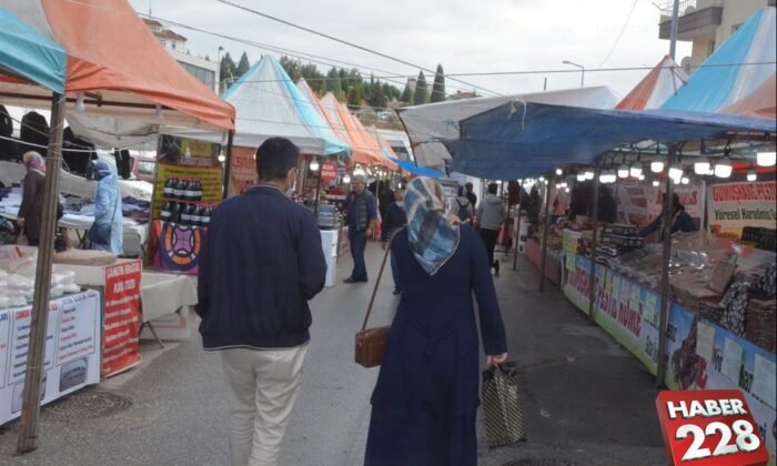 Bilecik'te 8 kiloluk dev ekmek görenleri şaşkına çevirdi