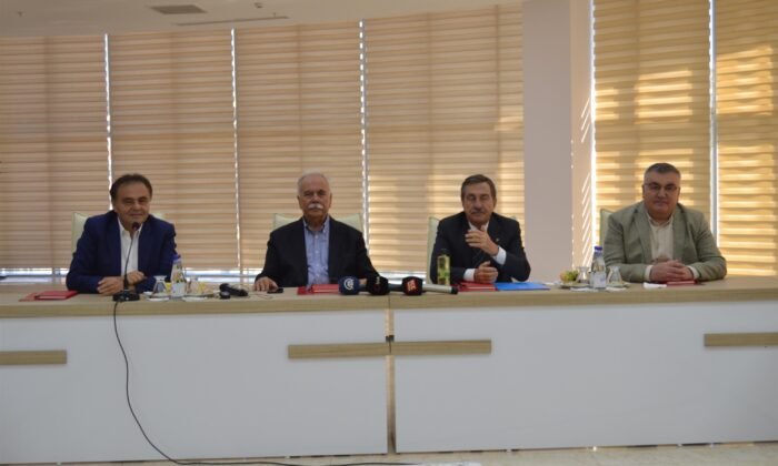 CHP'li başkanlar Bilecik'te bir araya geldi