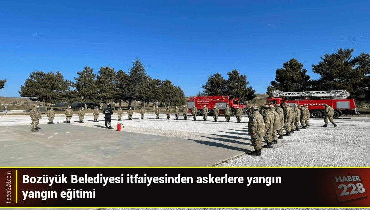 bilecik-haber_bozuyuk-belediyesi-itfaiyesinden-askerlere-yangin-egitimi.jpg