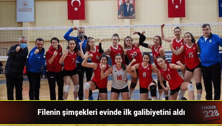 bilecik-haber_filenin-simsekleri-evinde-ilk-galibiyetini-aldi.jpg