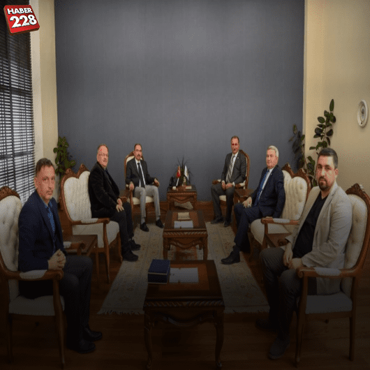 bilecik-haber_memleket-partisinden-rektor-beydemir-e-ziyaret.jpg