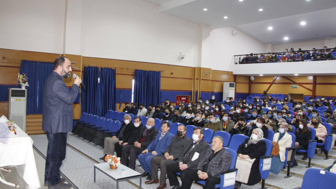bilecik-haber_pazaryeri-nde-namazla-dirilis-konferansi-duzenlendi.jpg