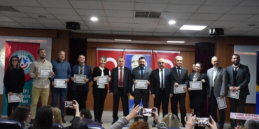 bilecik-haber_111-ogretmene-basari-belgesi-2711.jpg