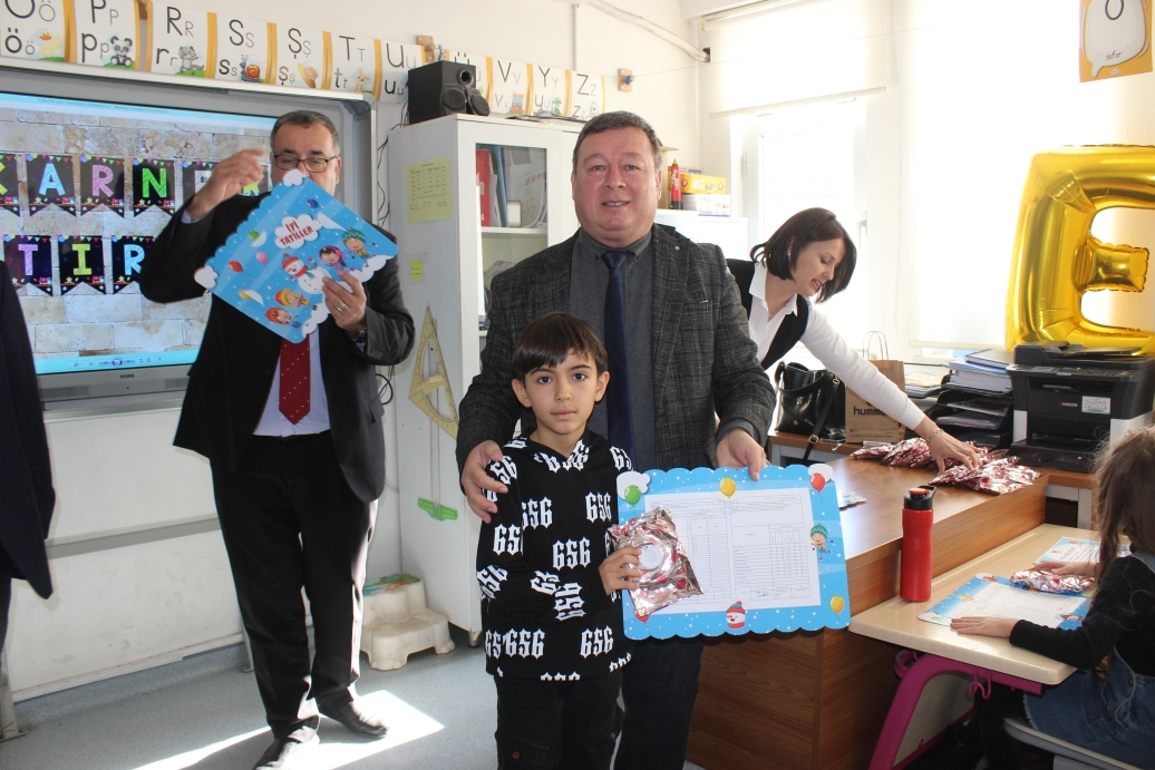 osmaneli-nde-ogrenciler-yariyil-tatiline-girdi-2663