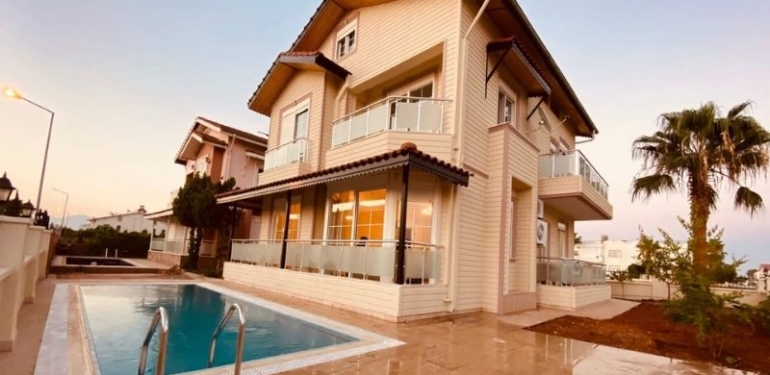 Günlük Villa Kiralamak