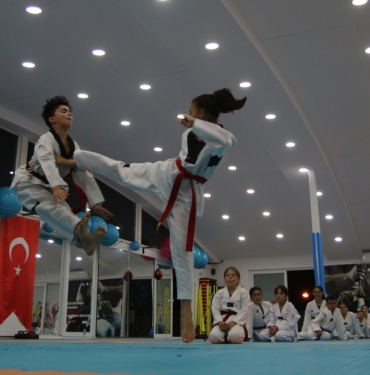 kesginsporsalonu (2)
