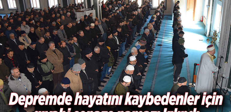 Bilecik’te depremde hayatını kaybedenler için gıyabi cenaze namazı kılındı