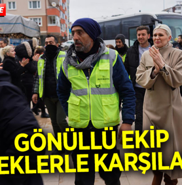 GÖNÜLLÜ EKİP BİLECİK’TE ÇİÇEKLERLE KARŞILANDI