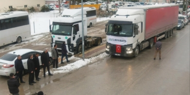bilecik-haber_bozuyuk-belediyesi-8-yardim-araci-yola-cikti-4483.jpg
