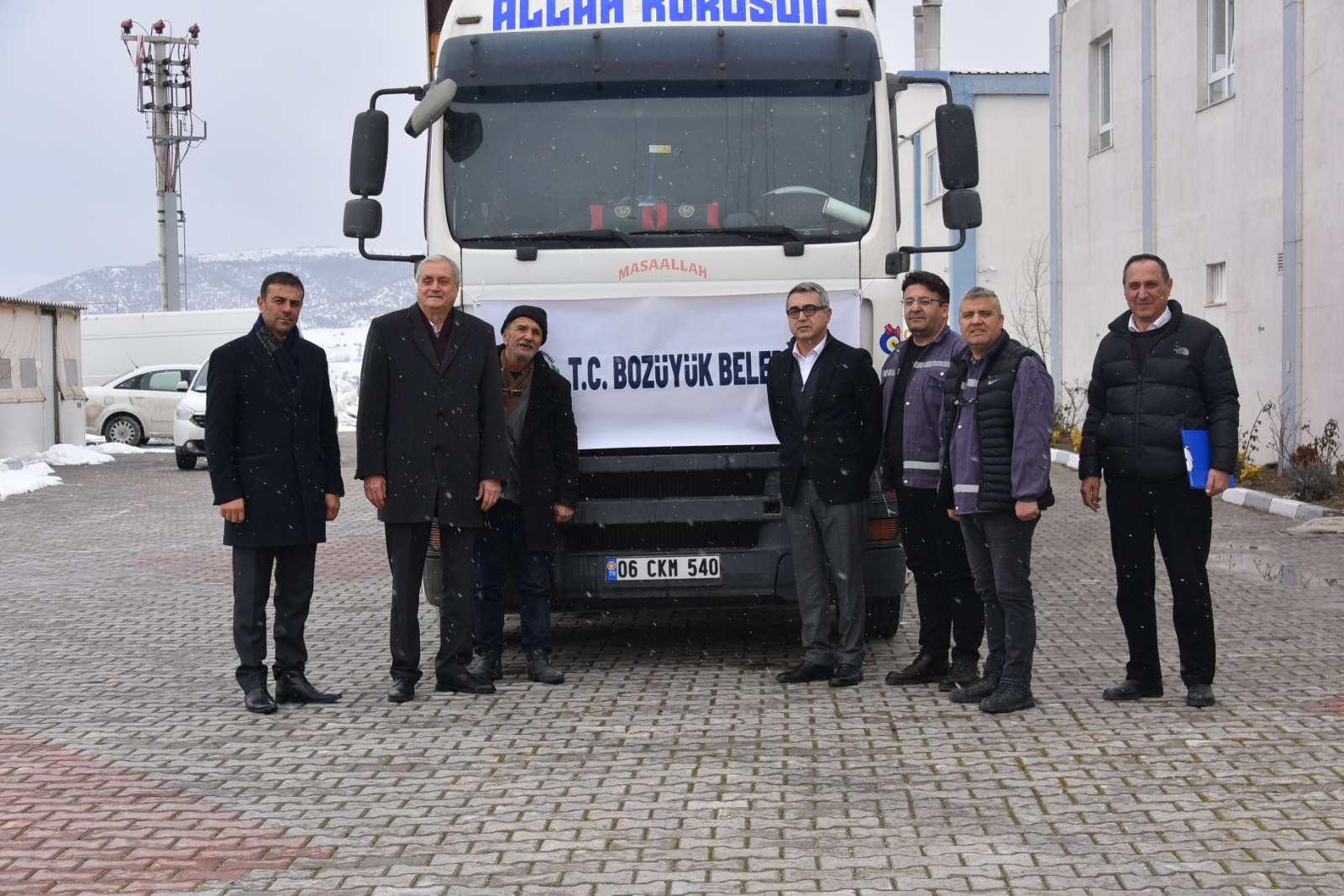 bozuyuk-ten-9-yardim-tiri-hatay-a-yola-cikti-4756