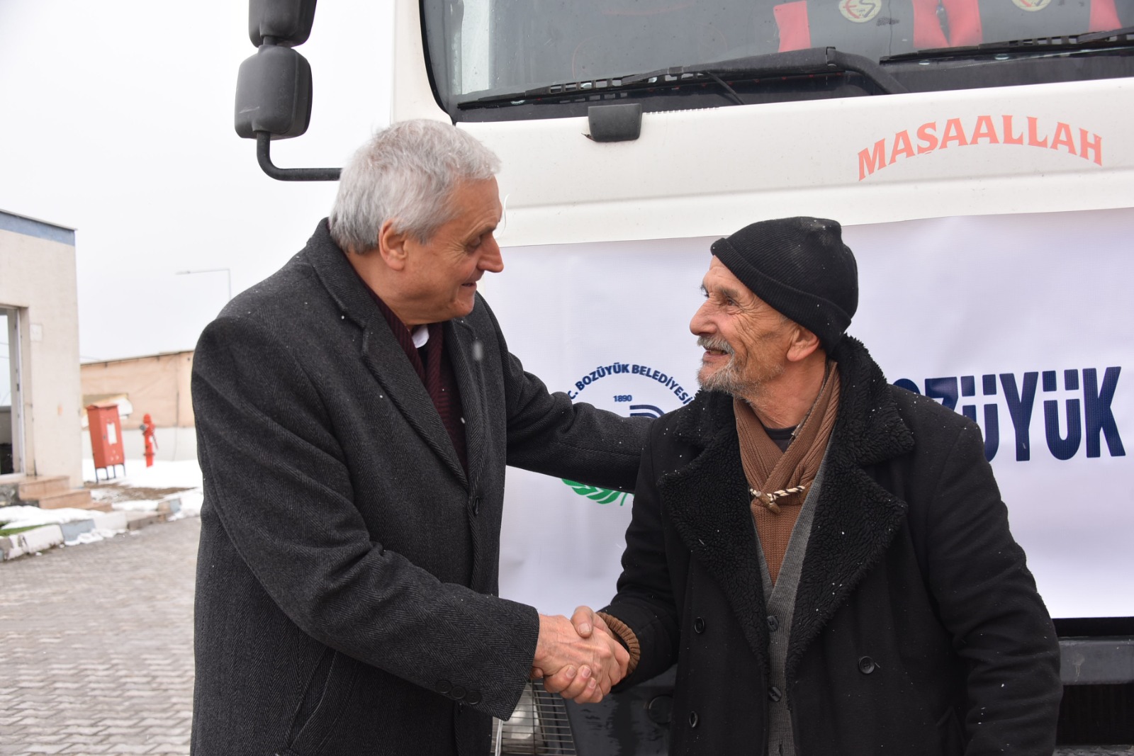 bozuyuk-ten-9-yardim-tiri-hatay-a-yola-cikti-4757