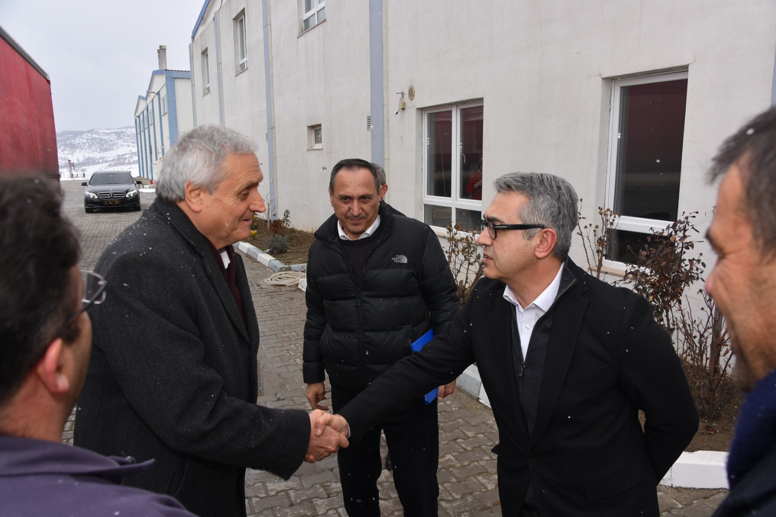 bozuyuk-ten-9-yardim-tiri-hatay-a-yola-cikti-4759