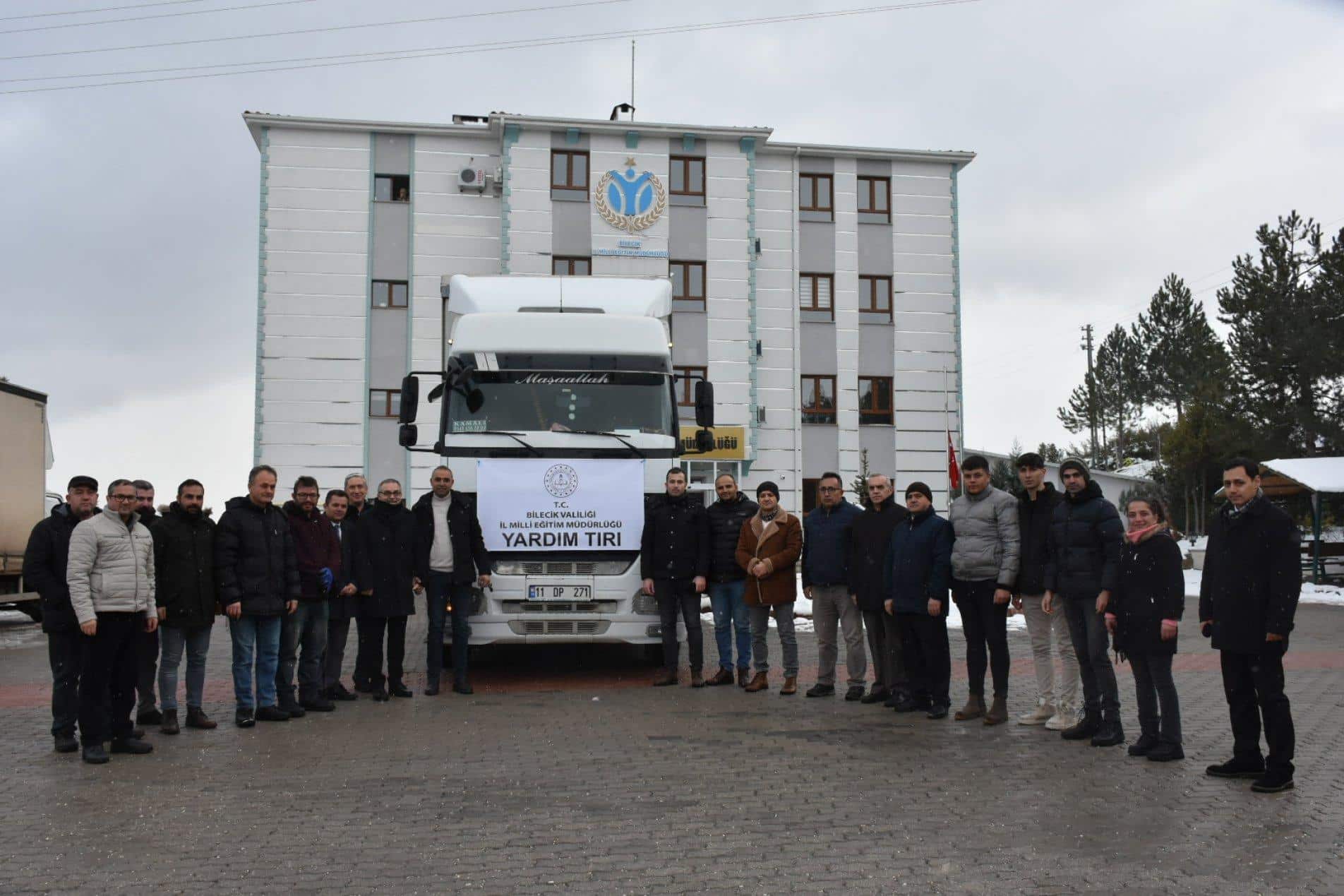 egitimcilerin-yardim-tiri-yolda-4360