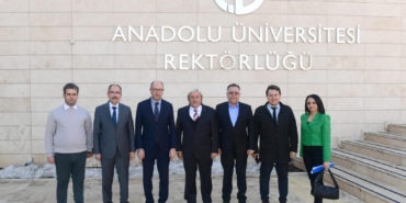 bilecik-haber_hayvanlari-arastirma-merkezini-ziyaret-ettiler-4995.jpg