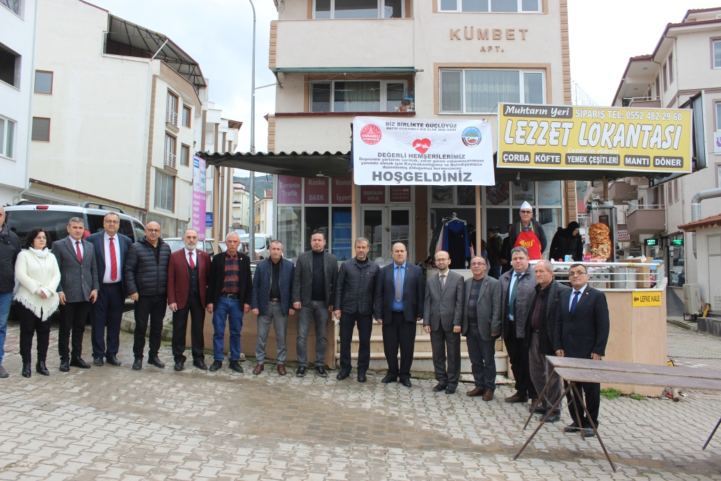osmaneli-nde-depremzede-vatandaslar-yararina-kermes-duzenlendi-5810