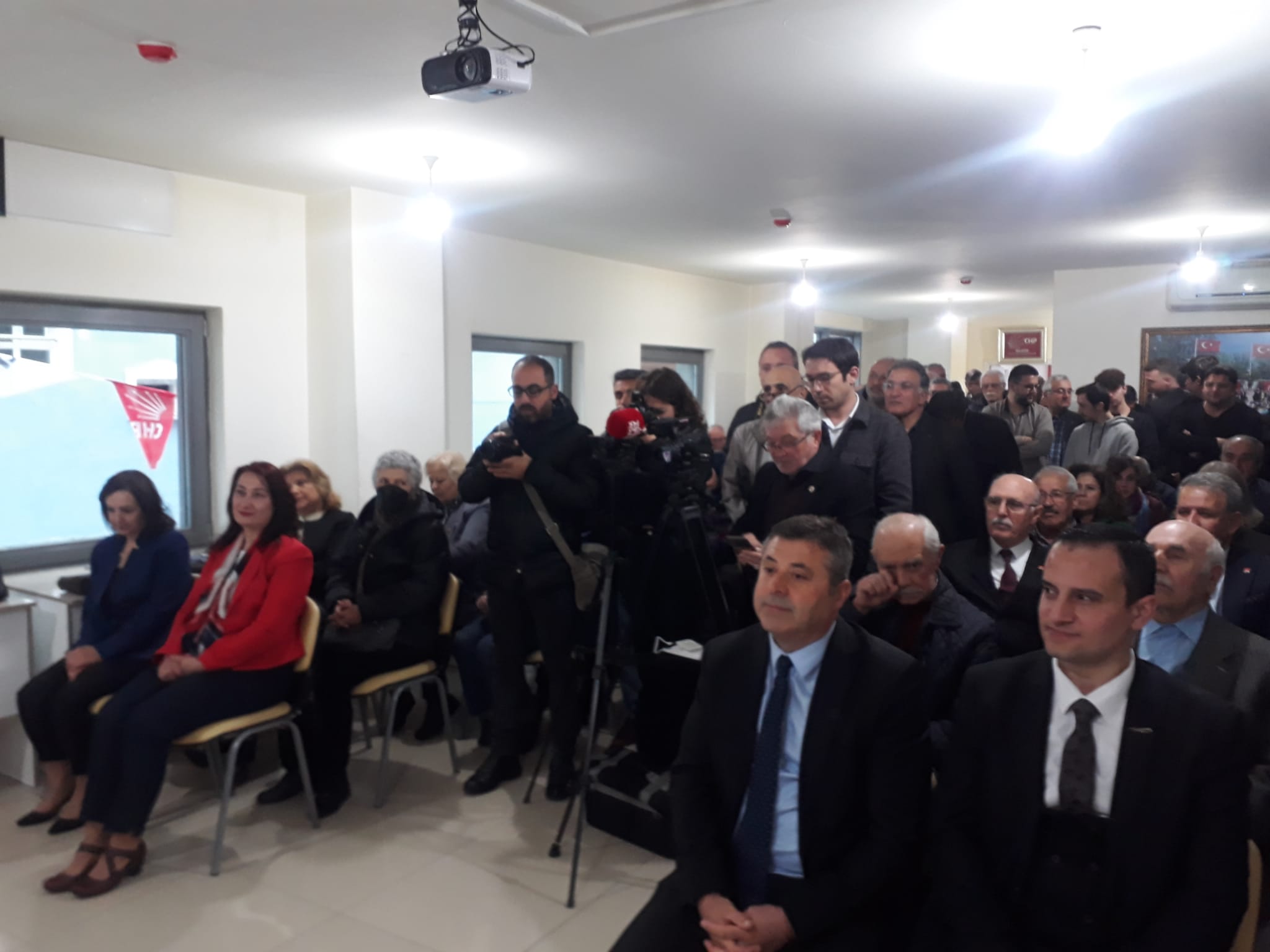 sadece-o-iki-isim-katildi-7346