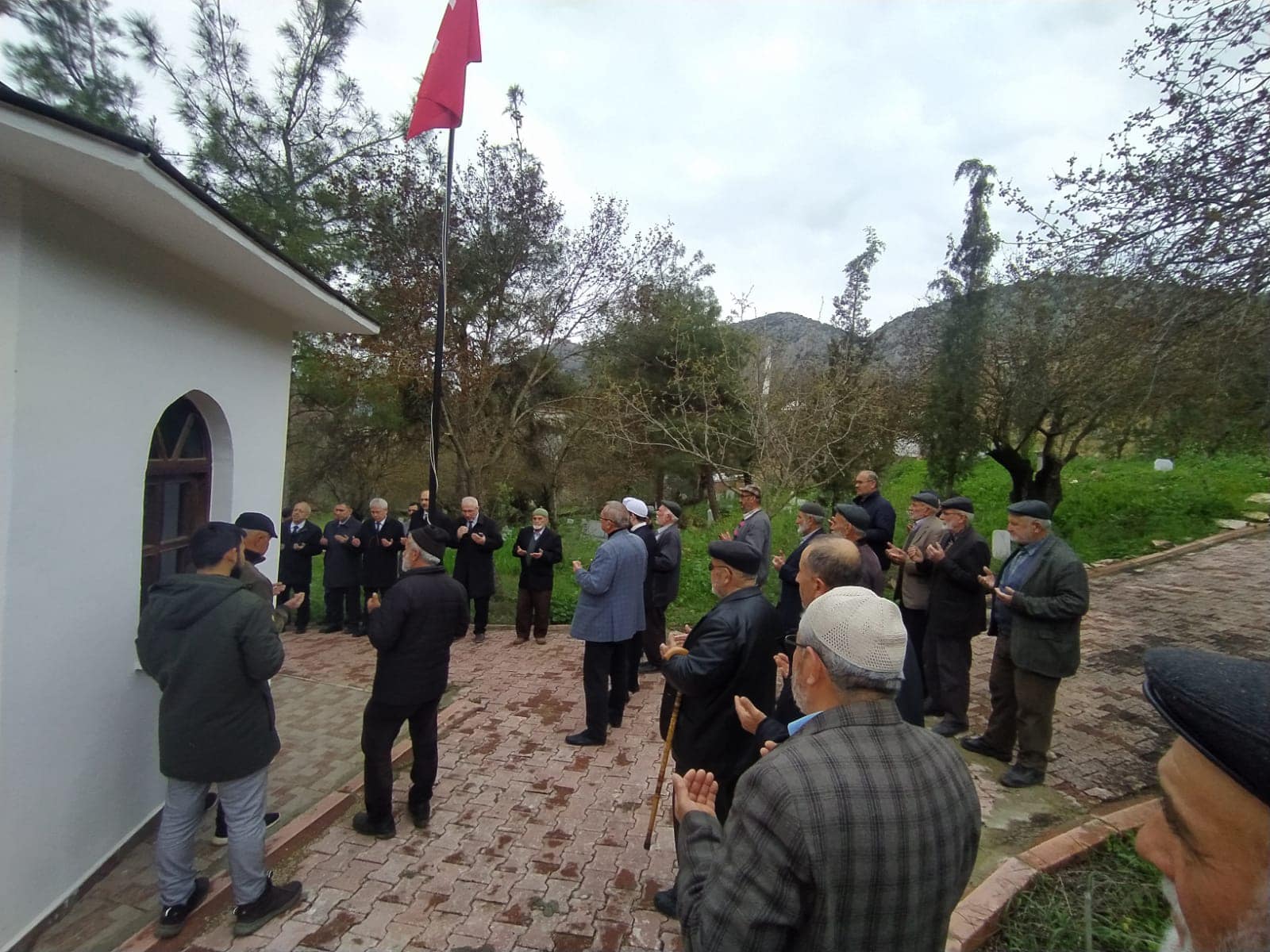 sehit-muftu-mehmet-nuri-efendi-kabri-basinda-anildi-7158