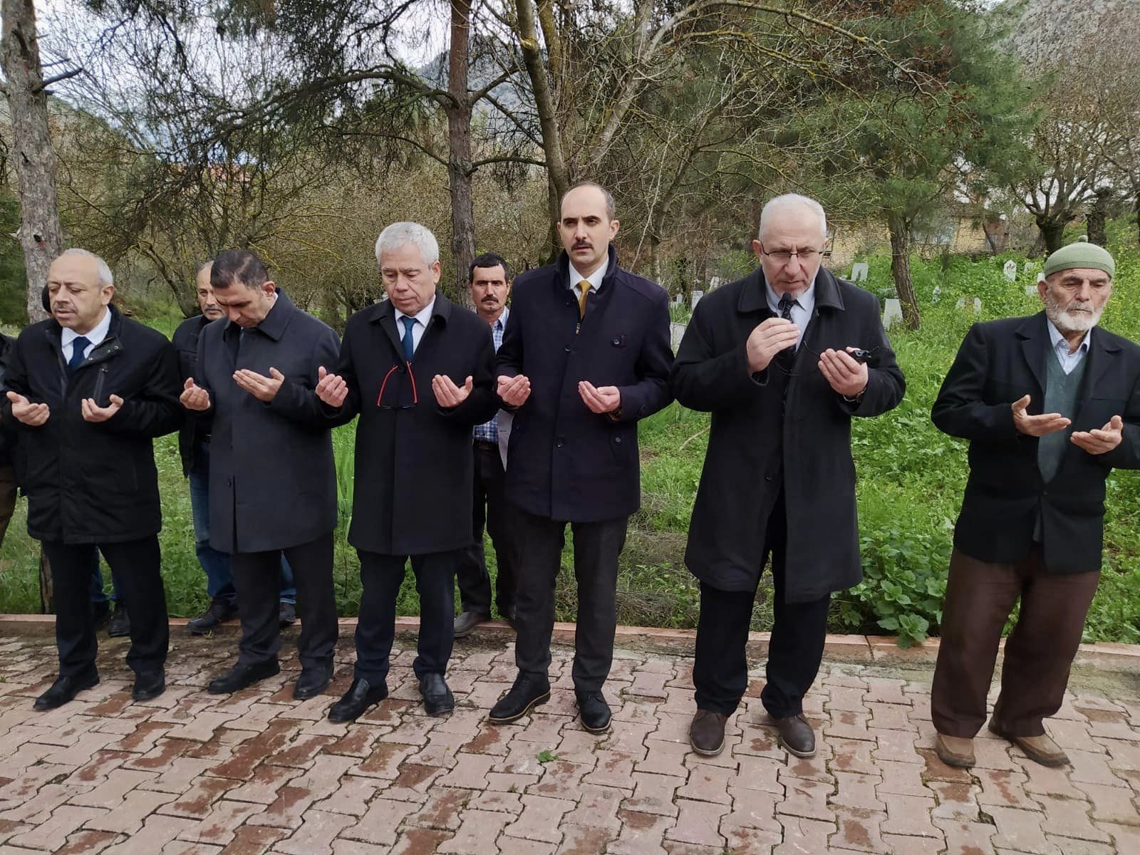 sehit-muftu-mehmet-nuri-efendi-kabri-basinda-anildi-7160