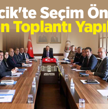 Bilecik'te Seçim Öncesi Son Toplantı Yapıldı