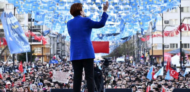 İYİ PARTİ GENEL BAŞKANI MERAL AKŞENER;  ’ERGENEKON’MUŞ, BALYOZ’MUŞ SAVCISI OLDUN. TÜRK ORDUSU’NUN İÇİNİ BOŞALTTIN. EN SON KONUŞACAK KİŞİ SENSİN SAYIN ERDOĞAN!’’