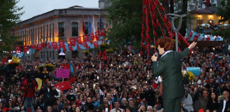 İYİ PARTİ GENEL BAŞKANI MERAL AKŞENER TRABZON’DAYDI;