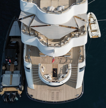 luks-yat-insasi-cmb-yachtsin-essiz-yaklasimi