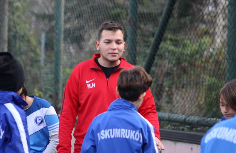 Mert Hacısüleymanoğlu, 18 Yaşında Sportif Direktörlükte Yola Çıkıyor!