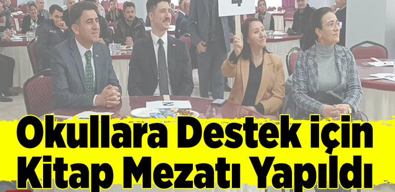 Okullara destek için kitap mezatı yapıldı