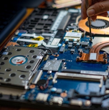 Laptop Servisi (1)