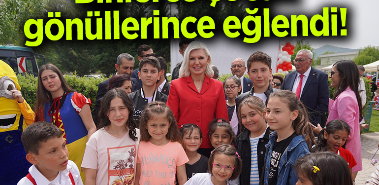 BİNLERCE ÇOCUK 23 NİSAN COŞKUSUNU ŞENLİKTE YAŞADI