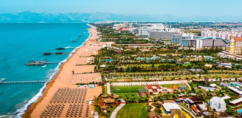 Antalya’nın İncileri: Lara ve Alanya