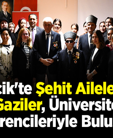 Bilecik'te şehit aileleri ve gaziler, üniversite öğrencileriyle buluştu