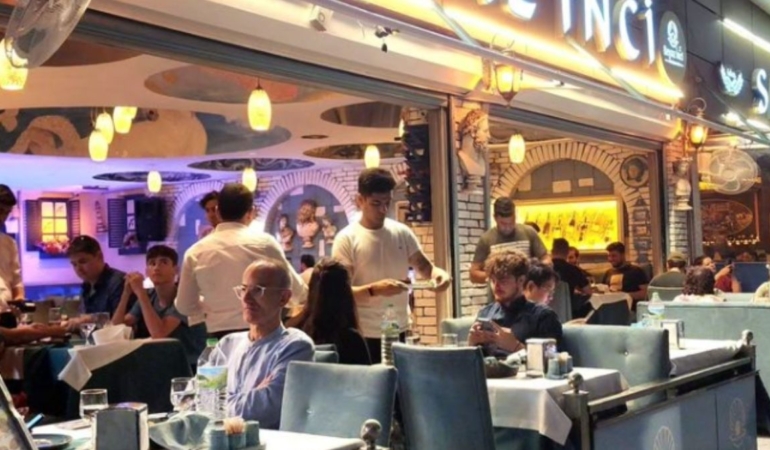 Canlı Müzik Eşliğinde Kahvaltı Keyfi: Beyaz İnci Restaurant