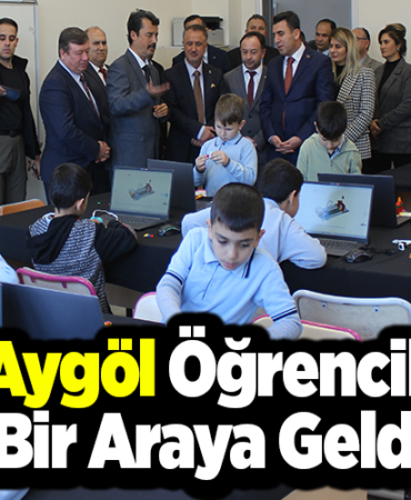 Vali Aygöl Öğrenciler ile Bir Araya Geldi