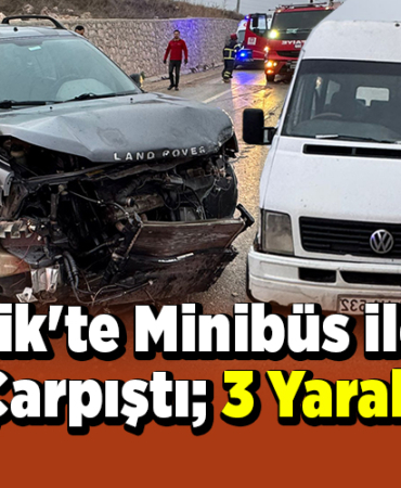 Bilecik'te minibüs ile cip çarpıştı; 3 yaralı